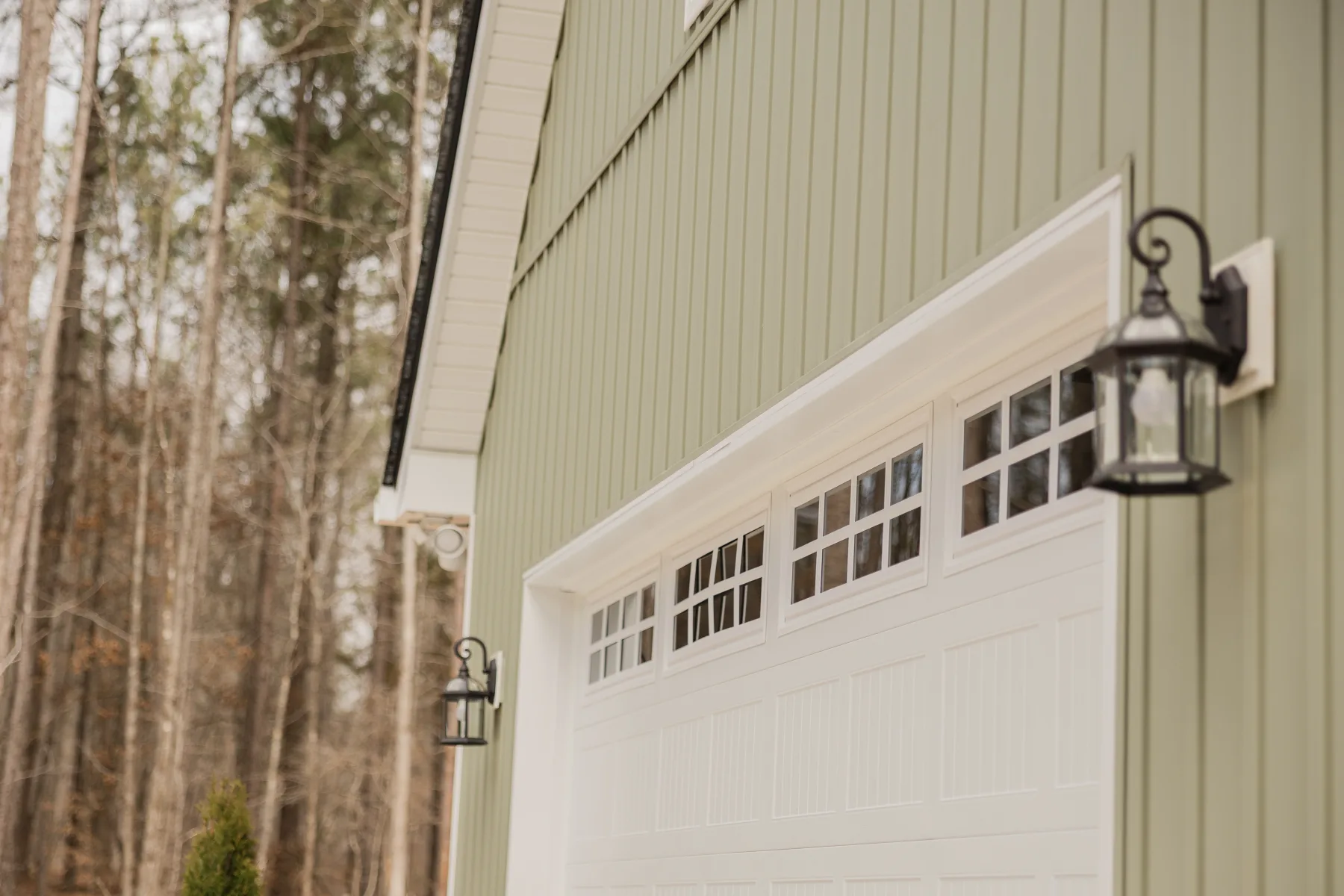 Exterior details on a custom home in Monticello, Georgia